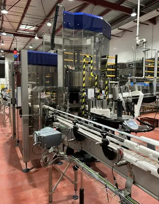 Linie izobarică de îmbuteliere pentru vin spumant cu monobloc GAI 4033, fotografia 19 din 19